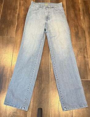 Tampa Women's Light Wash Embroidered Detail High-Rise Straight Leg Jeans